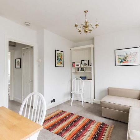 Charming Flat With Balcony In Pimlico Daire Londra Dış mekan fotoğraf